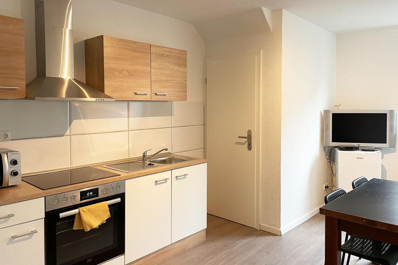 Cozy 2-Room Apartment Brühl Exteriör bild